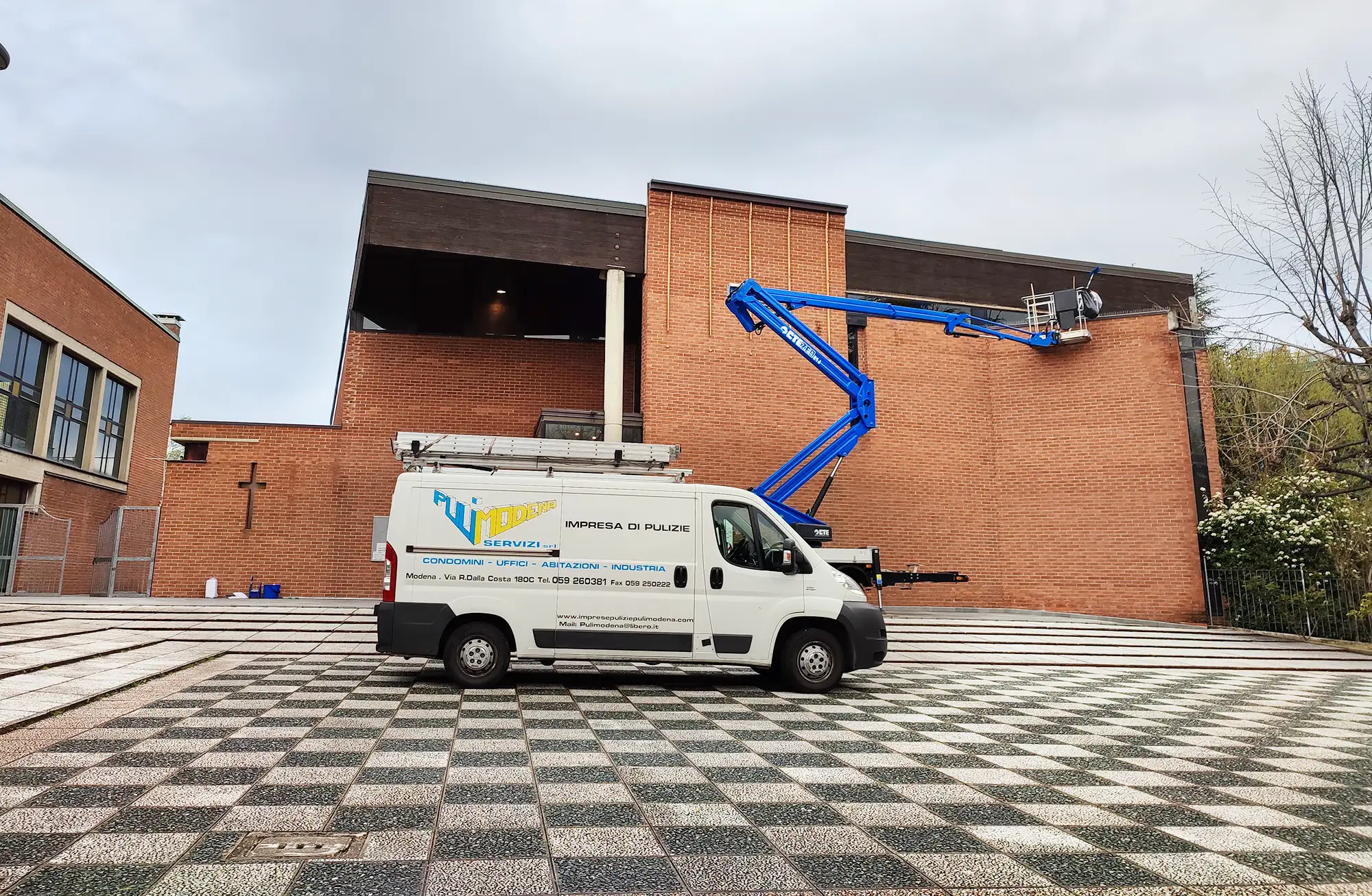 Impresa di pulizie industriali a modena